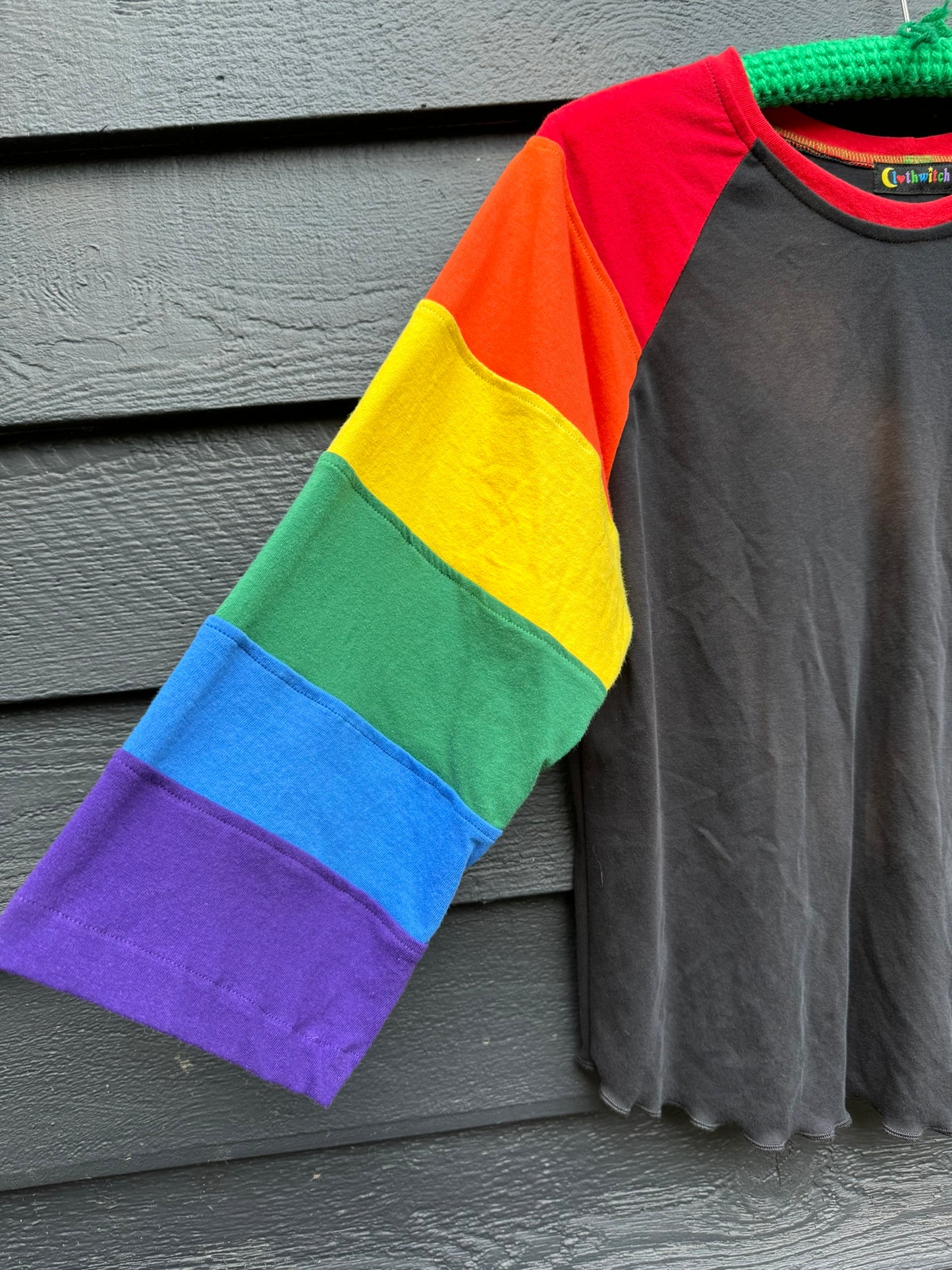 Rainbow Raglan